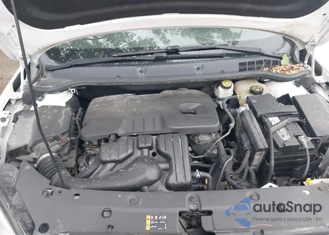 2014 Buick Verano Convenience Group z USA, uszkodzony, nr VIN 1G4PR5SK0E4116858